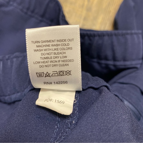 Figs Medical Scrub Bottoms Women’s Bundle Of 2 Navy Blue Pants Size Medium - Picture 12 of 16